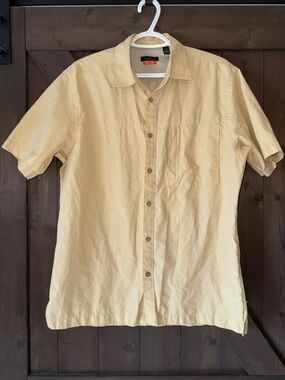 Van Heusen Pale Yellow Short Sleeve Button-Down Shirt